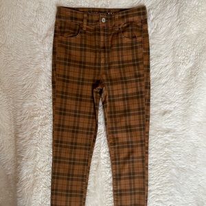 American Eagle Super High Rise Jeggings Size 4